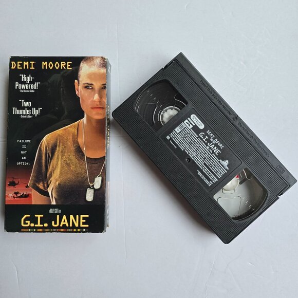G.I. Jane VHS Demi Moore Action Drama Movie 1997 Ridley Scott Film - Picture 8 of 16